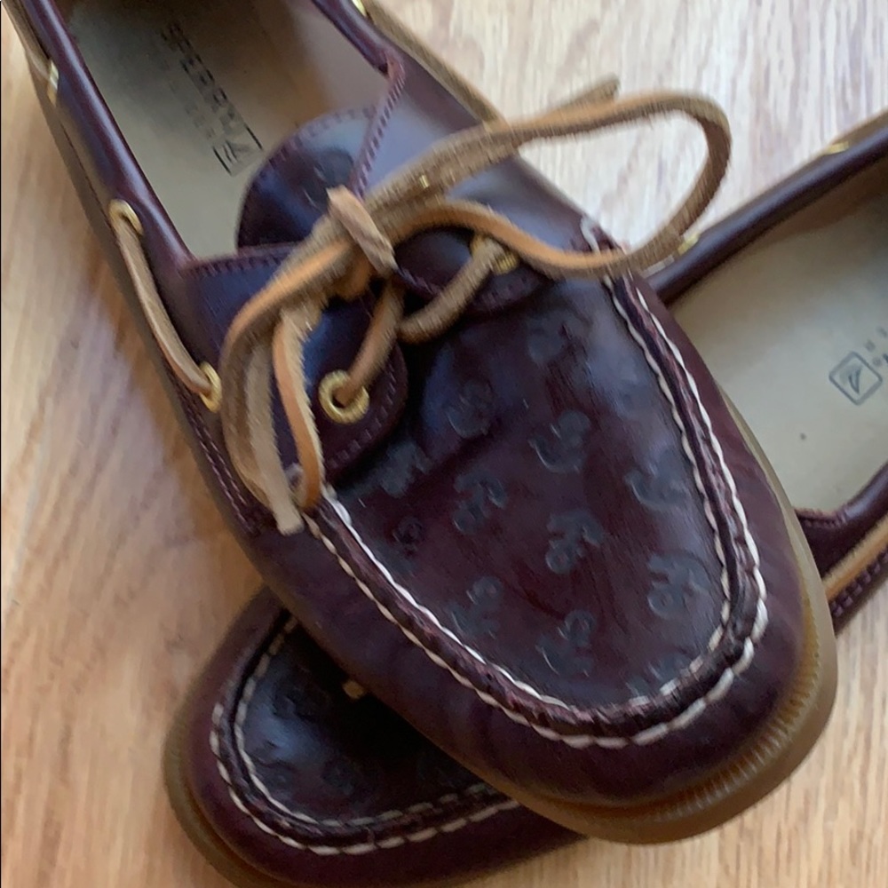 Top Siders - Picture 4 of 4